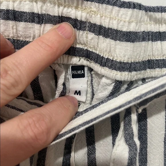 Hem White and Navy Vertical-Striped Straight-Leg Pants Size Medium - Picture 4 of 6